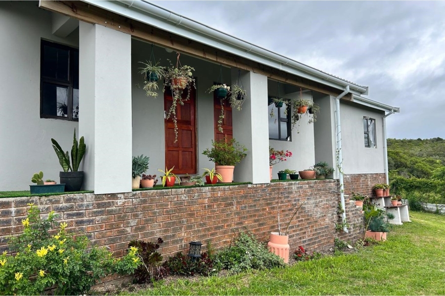 9 Bedroom Property for Sale in East London Rural Eastern Cape